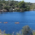 El embalse de Valdeobispo se convierte en un destino turístico de deportes náuticos durante todo el año