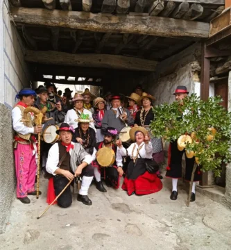 La Corrobra Estampas Jurdanas en Vilanova de Gaia con la fuerza ancestral del Carnaval Jurdanu